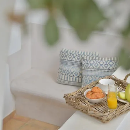 Mediterranean Otel 3*