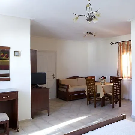 Отель Mediterranean 3*